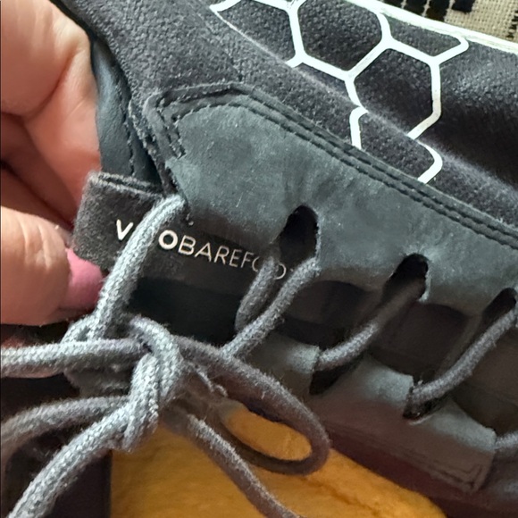 Vivobarefoot Black and White Sneakers Size 9 - Picture 7 of 8